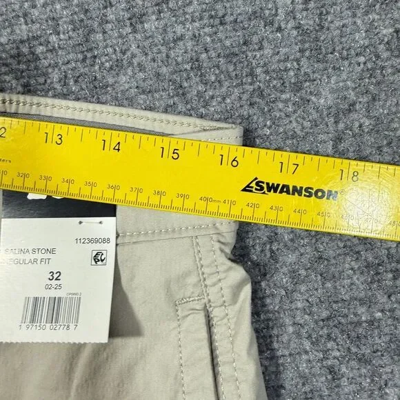 Lee Cargo Shorts Mens 32 Beige Khaki Active Stretch Motion Flex - Picture 4 of 10